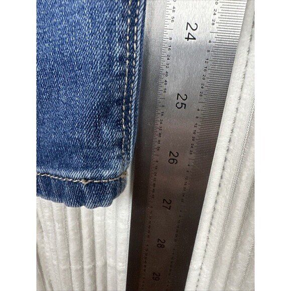 SoundStyle Women's Size 8 Blue Skinny Leg Medium Wash Cotton Blend Stretch Jeans - Picture 4 of 6